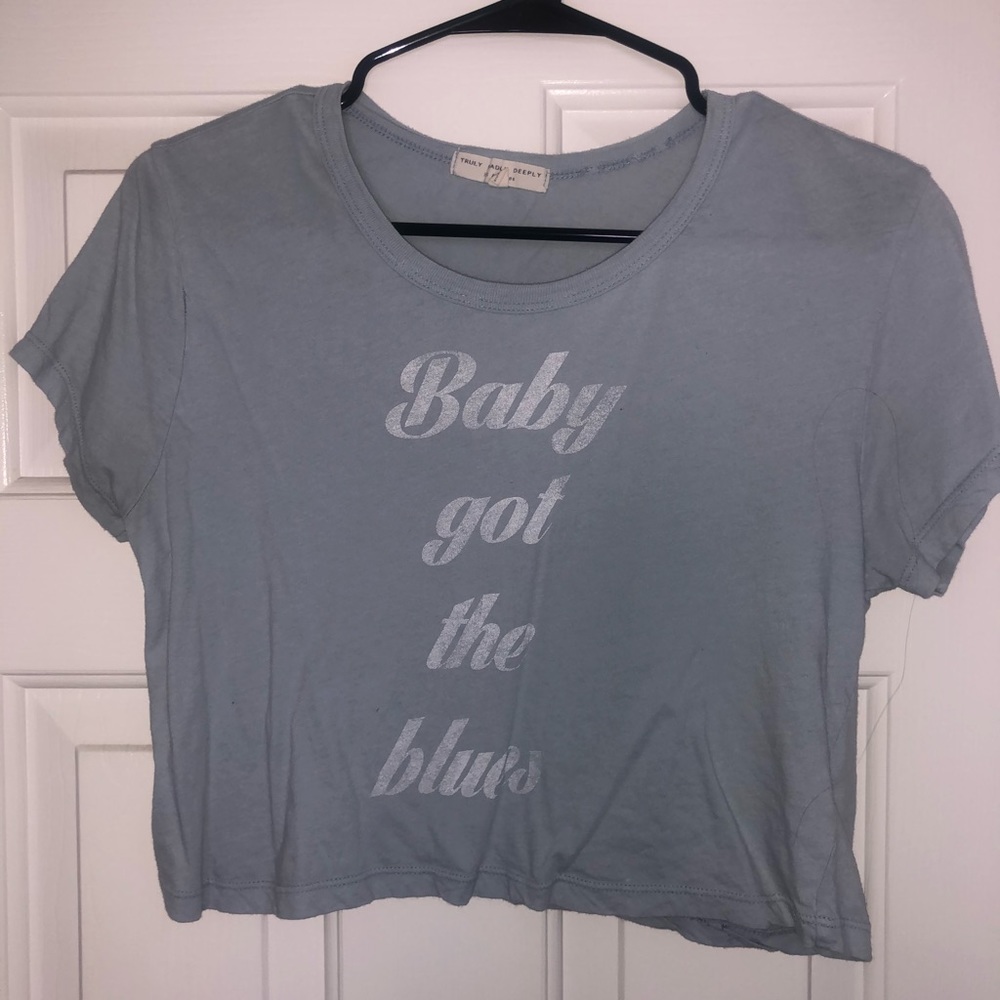 urban outfitters baby blue crop top